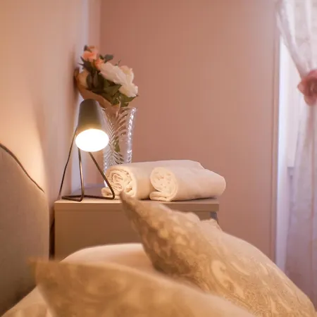 Appartement Chic Modern 2-bedroom Near Metro *